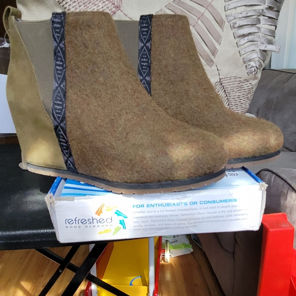 Pendleton (rare) never released wedges chelsea